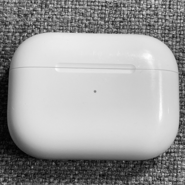 Apple AirPods Pro 充電ケースのみ 790