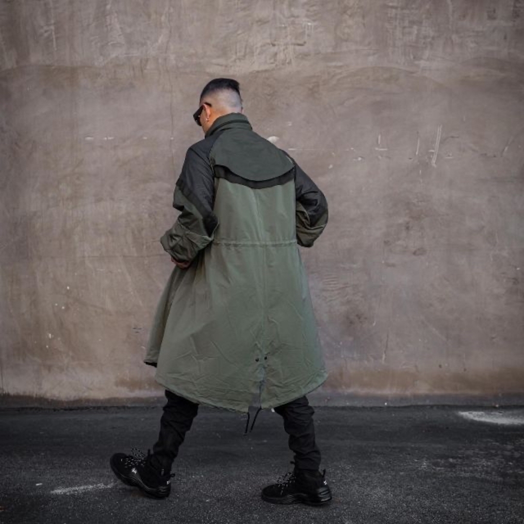 sacai - 入手困難☆NIKEsacaiコラボ☆未着新品トレンチジャケット