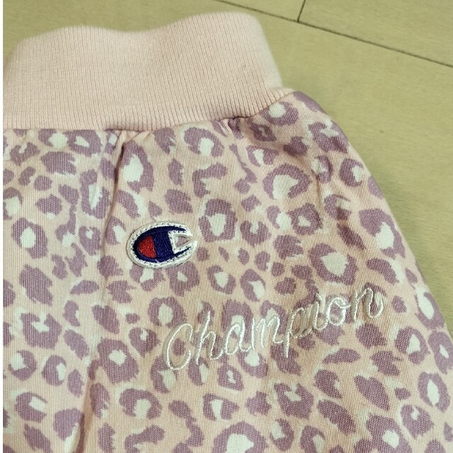 Champion(チャンピオン)の160　チャンピオン　スカート キッズ/ベビー/マタニティのキッズ服女の子用(90cm~)(スカート)の商品写真