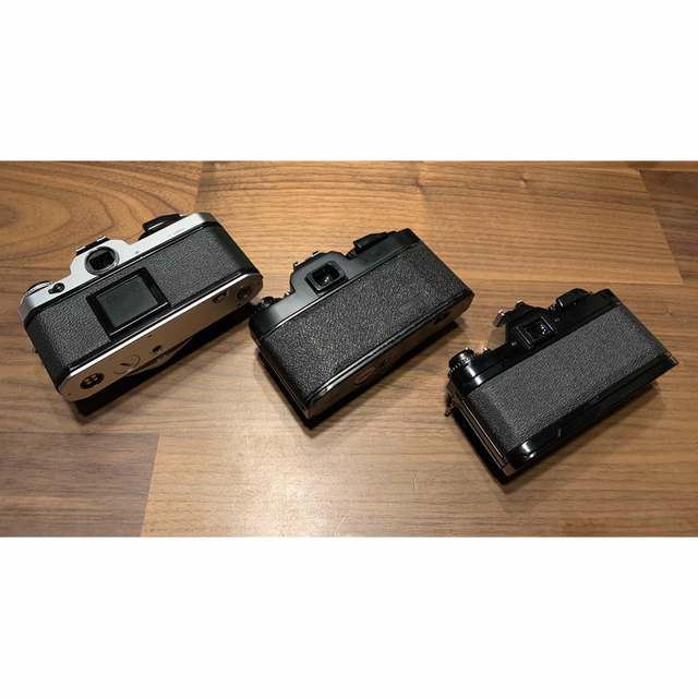 Nikon(ニコン)のフィルムカメラ　ニコンFE，リコーXR500，キャノンAV-1 三台セット スマホ/家電/カメラのカメラ(フィルムカメラ)の商品写真