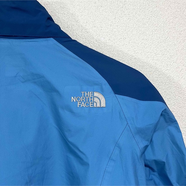 THE NORTH FACE(ザノースフェイス)の人気美品 ノースフェイス ナイロンジャケット ゴアテックス レディースL レディースのジャケット/アウター(ナイロンジャケット)の商品写真