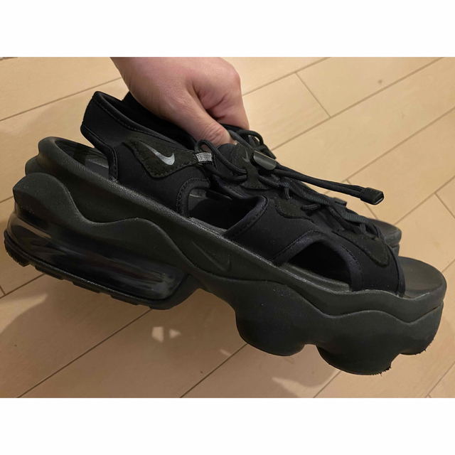 NIKE(ナイキ)のNIKE AIRMAX KOKO ナイキ　エアマックス　ココサンダル　ブラック レディースの靴/シューズ(サンダル)の商品写真