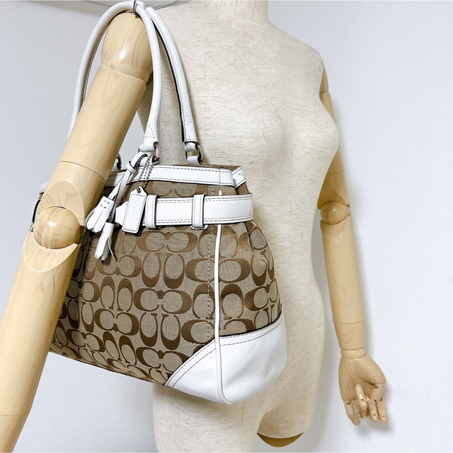 超美品☆送料無料☆COACHコーチシグネチャーキャンバス×レザーショルダーバッグ
