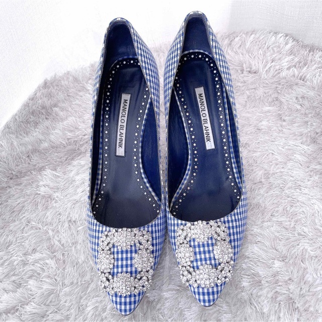 MANOLO BLAHNIK(マノロブラニク)のマノロブラニク MANOLO BLAHNIK ハンギシ　パンプス　極美品 レディースの靴/シューズ(ハイヒール/パンプス)の商品写真