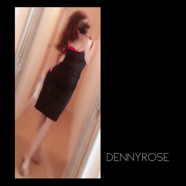 DENNYROSE(デニーローズ)のデニーローズワンピース♥️ レディースのワンピース(ひざ丈ワンピース)の商品写真