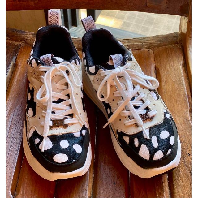 UGG - 完売しました。。。✨美品④24.5⇒25相当～✨UGG✨CA805 ダルメシアン