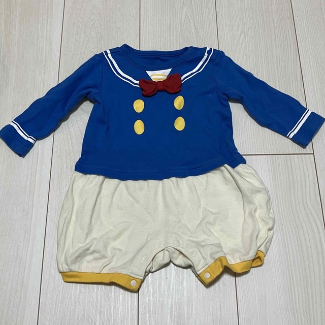 ベルメゾン(ベルメゾン)のベルメゾン　ドナルドロンパース80 キッズ/ベビー/マタニティのベビー服(~85cm)(ロンパース)の商品写真