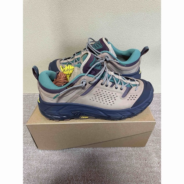 スニーカーhoka bodega tor ultra lo 1回着用　29cm