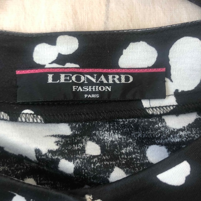 LEONARD(レオナール)の専用　　LEONARD レディースのトップス(カーディガン)の商品写真