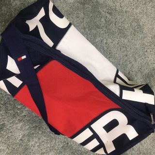 トミーヒルフィガー(TOMMY HILFIGER)のTOMMY ショルダーバック(ショルダーバッグ)