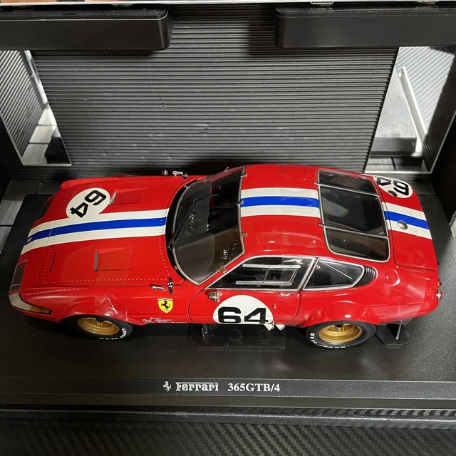 エンタメ/ホビー絶版新品 京商 1/18 フェラーリ 365 GTB/4