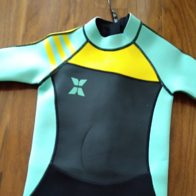 ☆未使用☆ウェットスーツ☆キッズXL&Sの2着セット☆の通販 by satasa