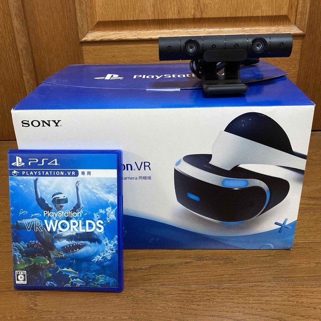 Playstation VR カメラ付き　VR WORLDS付き家庭用ゲーム機本体