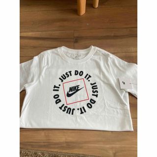 ナイキ(NIKE)のSALE 新品　NIKE半袖Tシャツ　160(Tシャツ/カットソー)