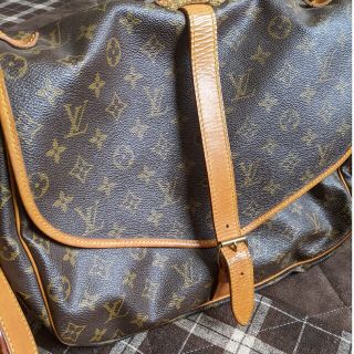 ルイヴィトン(LOUIS VUITTON)のルィヴィトン　ソーミュール(ショルダーバッグ)