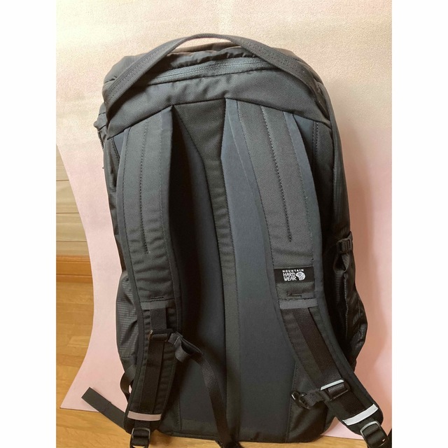 MOUNTAIN HARDWEAR(マウンテンハードウェア)のマウンテンハードウエア　バックパックJ TREE22 レディースのバッグ(リュック/バックパック)の商品写真