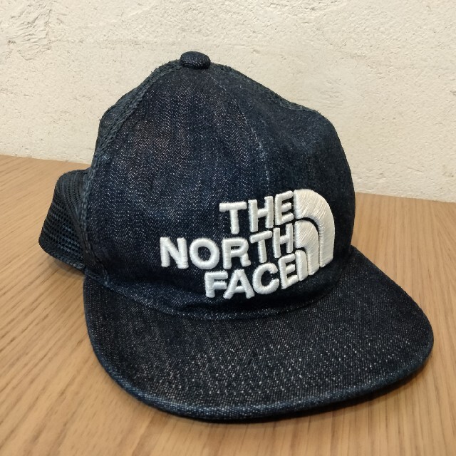 THE NORTH FACE(ザノースフェイス)のTHE NORTH FACE デニムキャップ kids Mサイズ キッズ/ベビー/マタニティのこども用ファッション小物(帽子)の商品写真