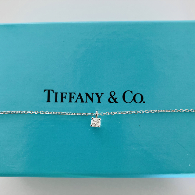 Tiffany & Co.(ティファニー)のTIFFANY ティファニー★ソリティア ダイヤモンド ペンダント レディースのアクセサリー(ネックレス)の商品写真