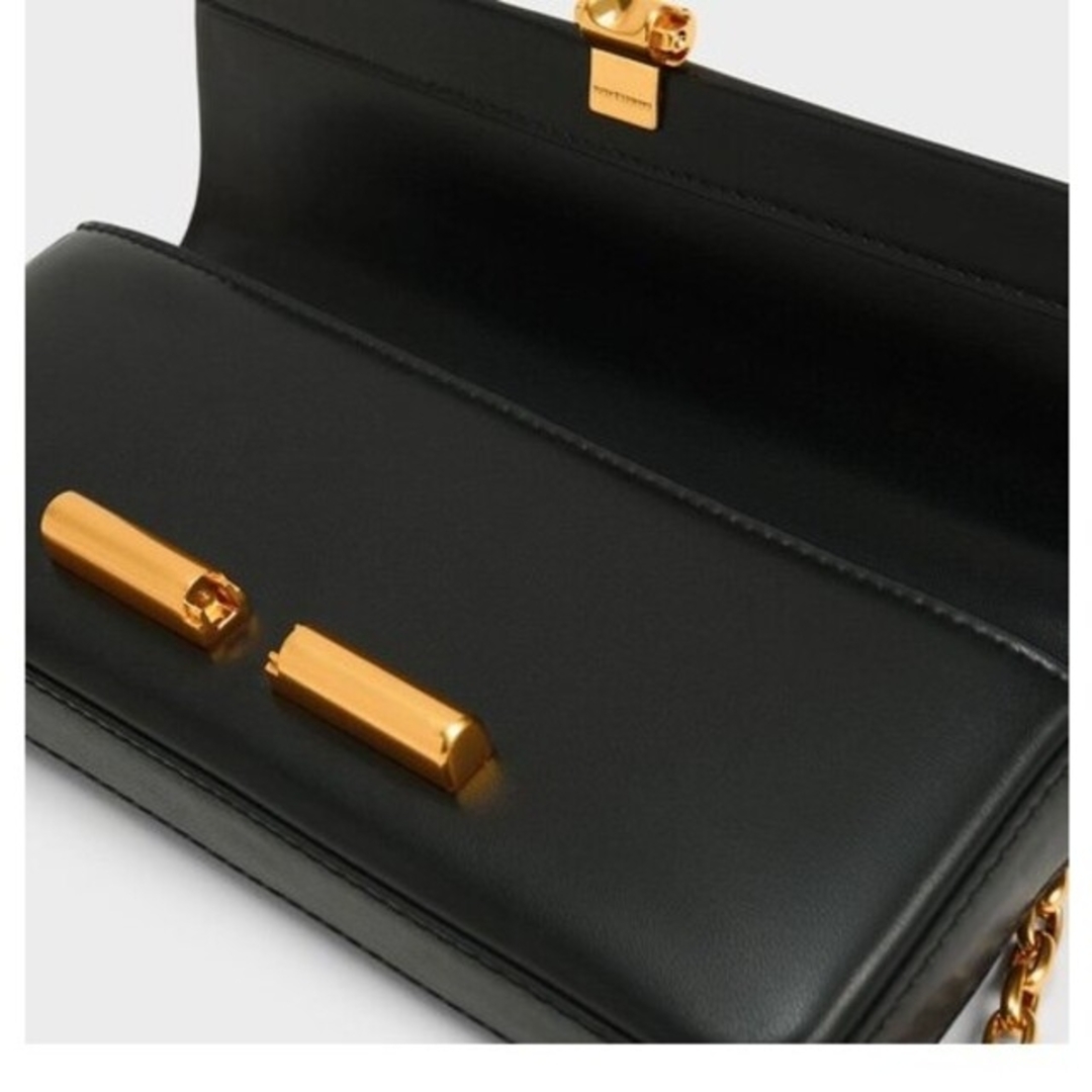 Charles and Keith(チャールズアンドキース)の【チャールズ＆キース】 チェーンバッグ （Black） レディースのバッグ(ショルダーバッグ)の商品写真