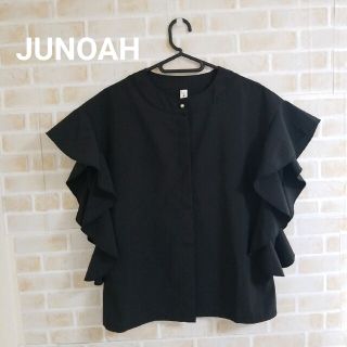 ジュノア(JUNOAH)の【本日削除/最終値下】JUNOAH フリルスリーブブラウス(シャツ/ブラウス(半袖/袖なし))