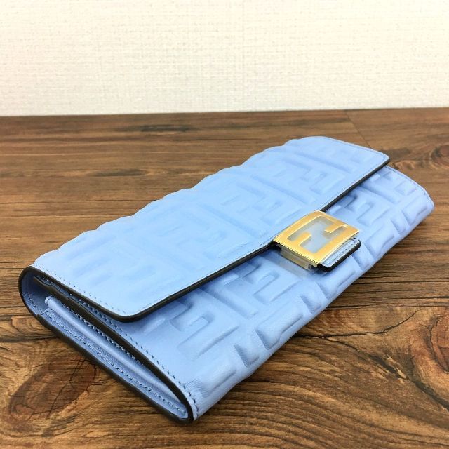 未使用品 FENDI 長財布 8M0251 水色 ズッカ 93