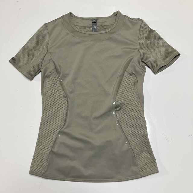 adidas by Stella McCartney(アディダスバイステラマッカートニー)のアディダスバイステラマッカートニー　tシャツ レディースのトップス(Tシャツ(半袖/袖なし))の商品写真