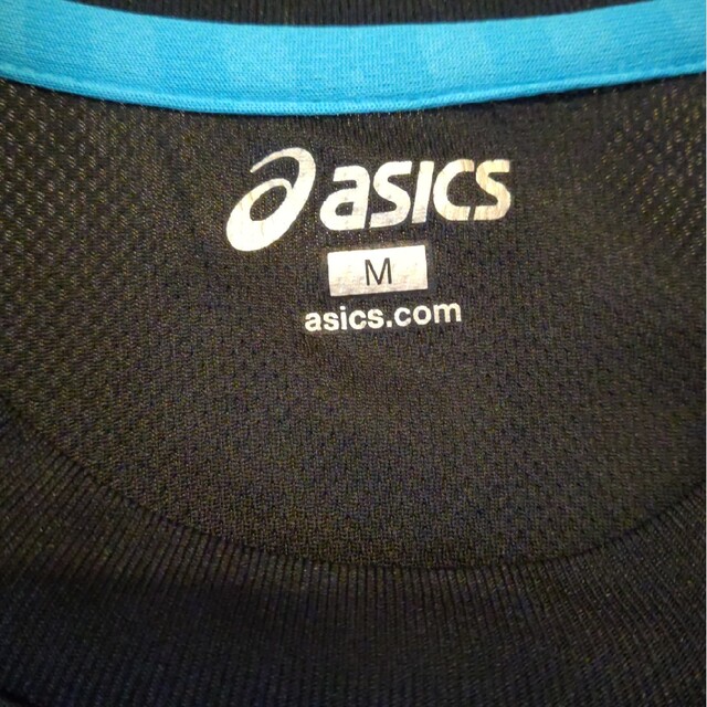 asics(アシックス)のASICSアシックスランニングシャツロングスリーブ長袖Mサイズ スポーツ/アウトドアのランニング(ウェア)の商品写真