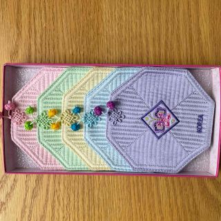 韓国　刺繍コースター　5枚入り(テーブル用品)