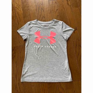 アンダーアーマー(UNDER ARMOUR)のアンダーアーマー　レディース　Tシャツ(ウェア)