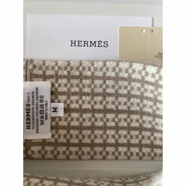 Hermes(エルメス)のHERMES   新品　ヘアバンド／エトゥープ レディースのヘアアクセサリー(ヘアバンド)の商品写真