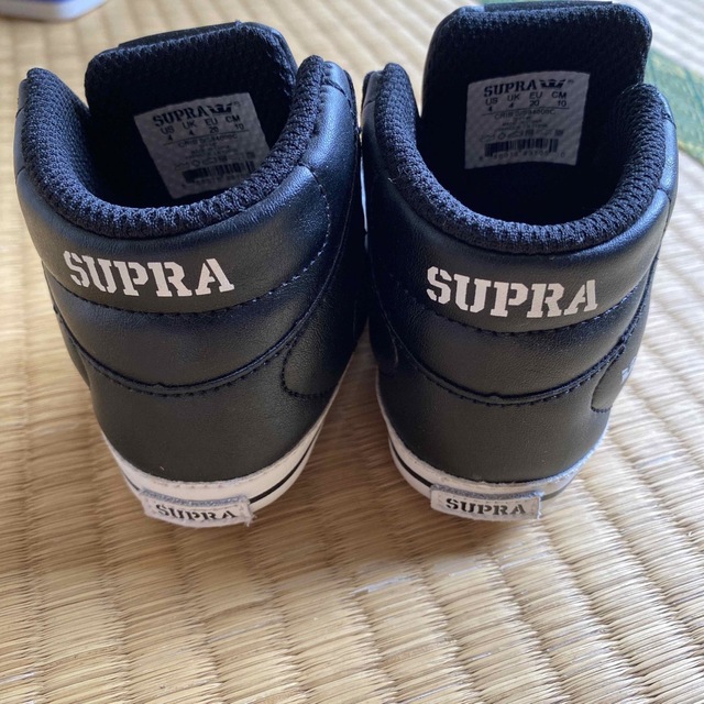 SUPRA(スープラ)のベビーシューズ キッズ/ベビー/マタニティのベビー靴/シューズ(~14cm)(スニーカー)の商品写真