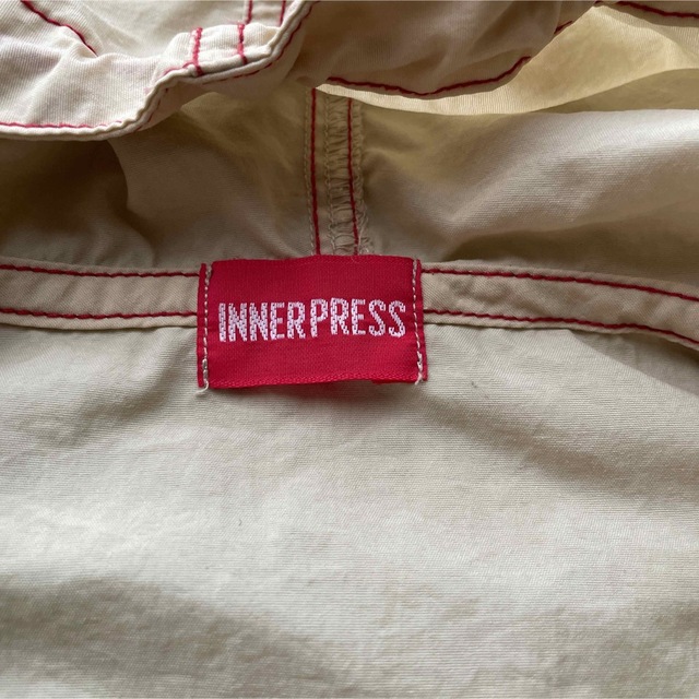 INNER PRESS(インナープレス)のインナープレス　INNERPRESS ウィンドブレーカー　130 キッズ/ベビー/マタニティのキッズ服女の子用(90cm~)(ジャケット/上着)の商品写真