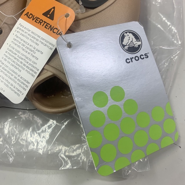 crocs(クロックス)のクロックスサンダル レディースの靴/シューズ(サンダル)の商品写真