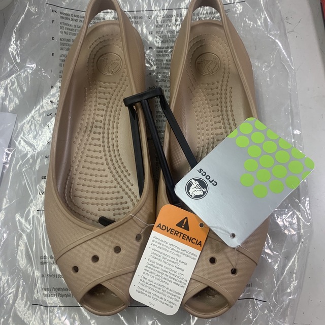 crocs(クロックス)のクロックスサンダル レディースの靴/シューズ(サンダル)の商品写真