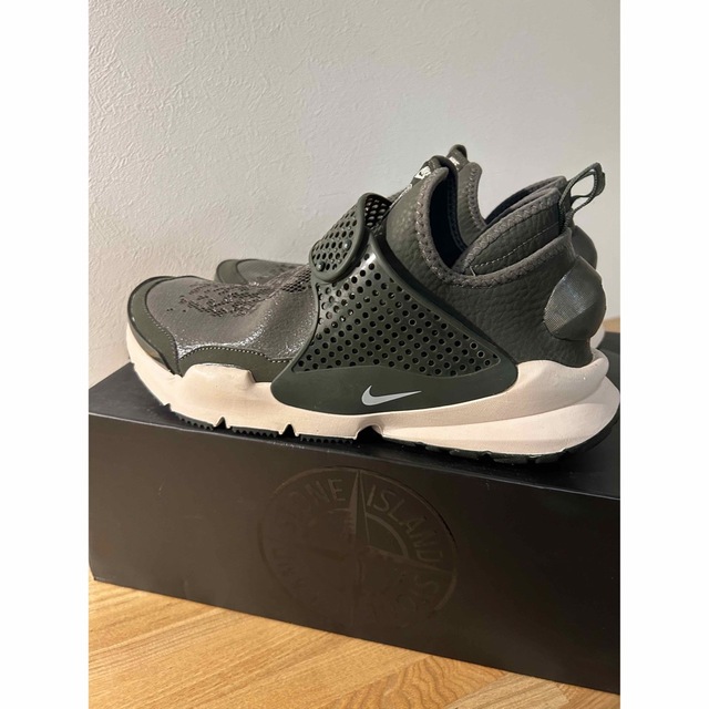 STONE ISLAND - NIKE SOCK DART MID / SI STONE ISLANDの通販 by たけ ...