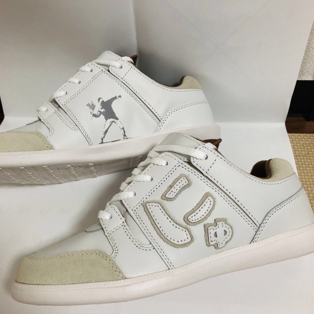 BRANDALISED バンクシーコラボスニーカー 本革 限定販売品 50%OFF