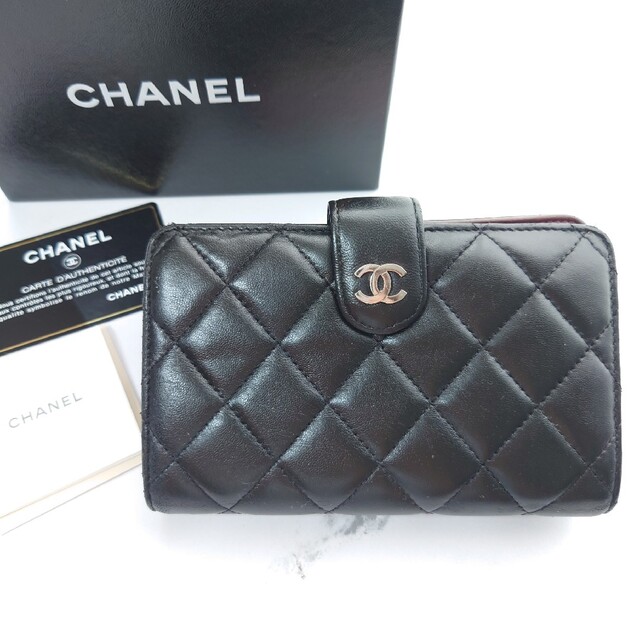 素敵な CHANEL - ブラック黒ココマーク マトラッセ 二つ折り財布