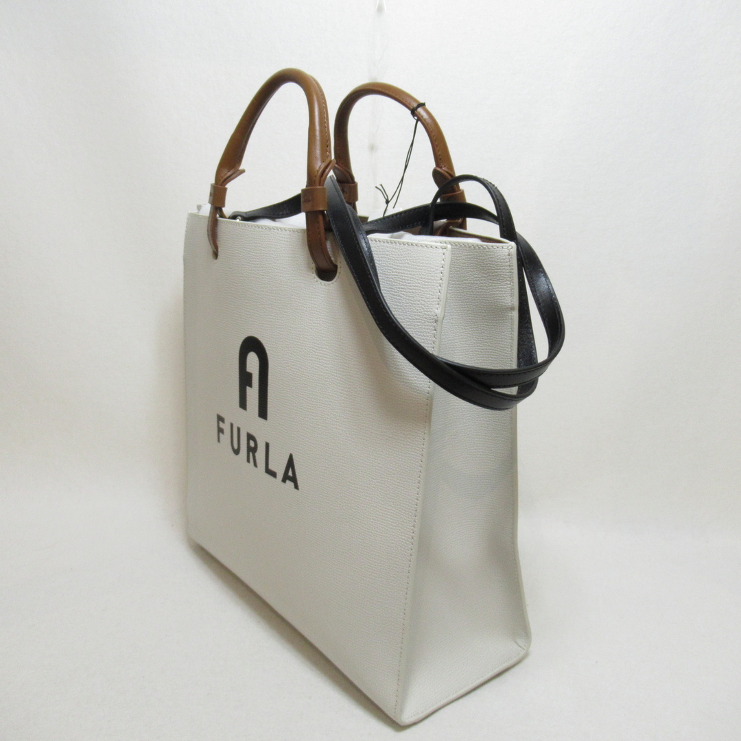 【美品◦送料無料】FURLA トートショルダーバッグ☆☆写真の色では伝わりにくいですが