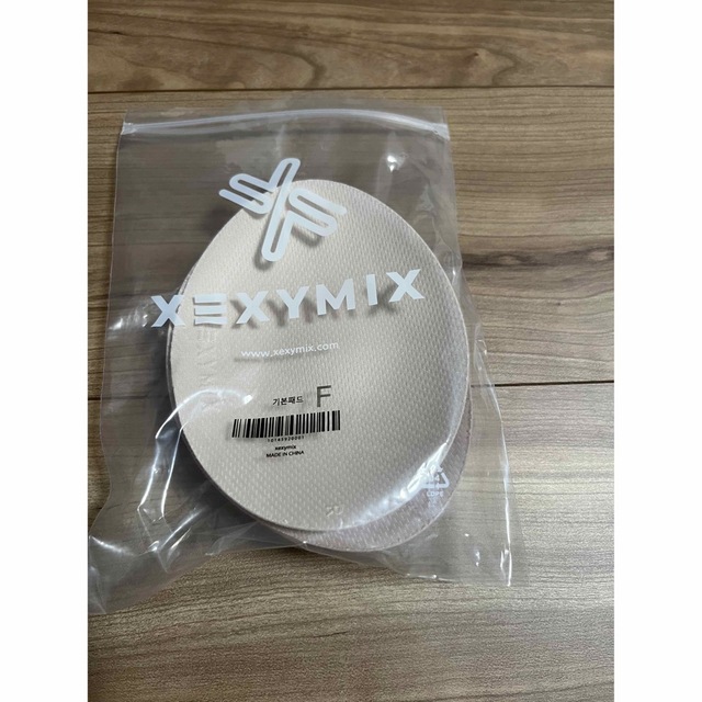 ゼクシィミックス　XEXYMIX トップス スポーツ/アウトドアのトレーニング/エクササイズ(ヨガ)の商品写真