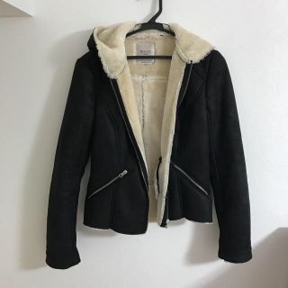 ザラ(ZARA)のムートンコート(ムートンコート)