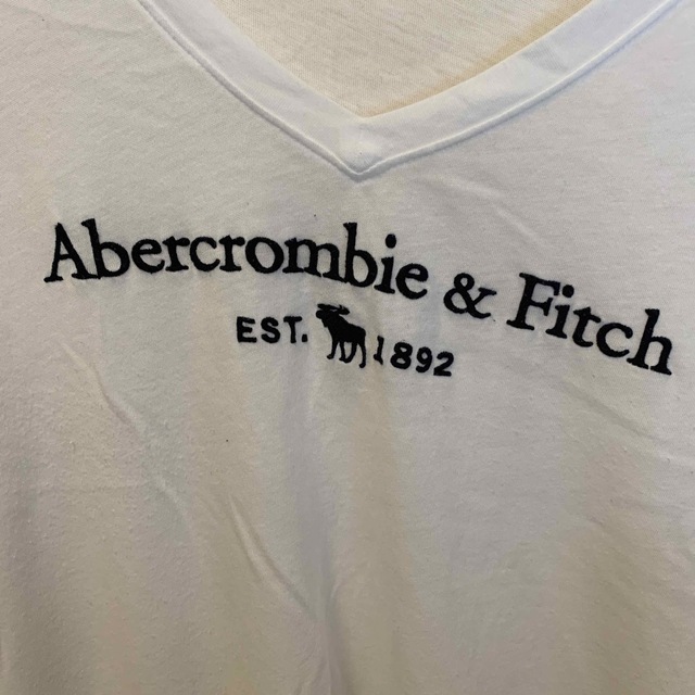 Abercrombie&Fitch(アバクロンビーアンドフィッチ)のアバクロンビー&フィッチ　Ｔシャツ レディースのトップス(Tシャツ(半袖/袖なし))の商品写真