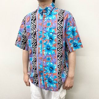 ラングラー(Wrangler)の80's US古着 Wrangler ボタンダウンシャツ 半袖 総柄 ハイビスカス 植物 サイズ：メンズ XL相当 ライトブルー×パープル×サーモンピンク系 【中古】(シャツ)