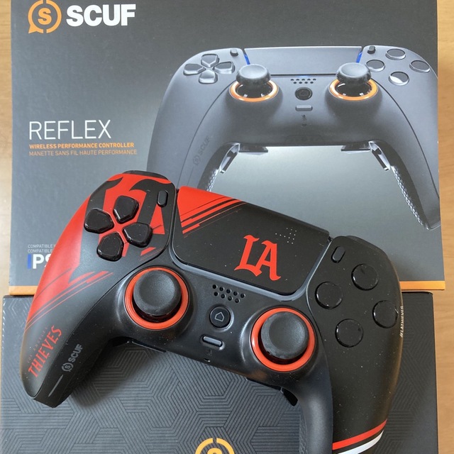 スカフコントローラー SCUF REFLEX FPS PS5対応 エンタメ/ホビーのゲームソフト/ゲーム機本体(家庭用ゲーム機本体)の商品写真