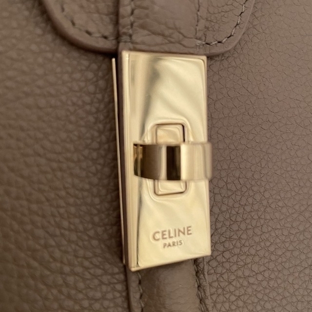 celine(セリーヌ)のCELINE＊セリーヌ＊セーズ＊16＊ミディアム レディースのバッグ(ハンドバッグ)の商品写真