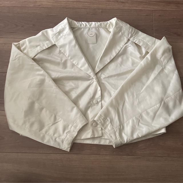 null. SHINYショートブルゾン | hartwellspremium.com