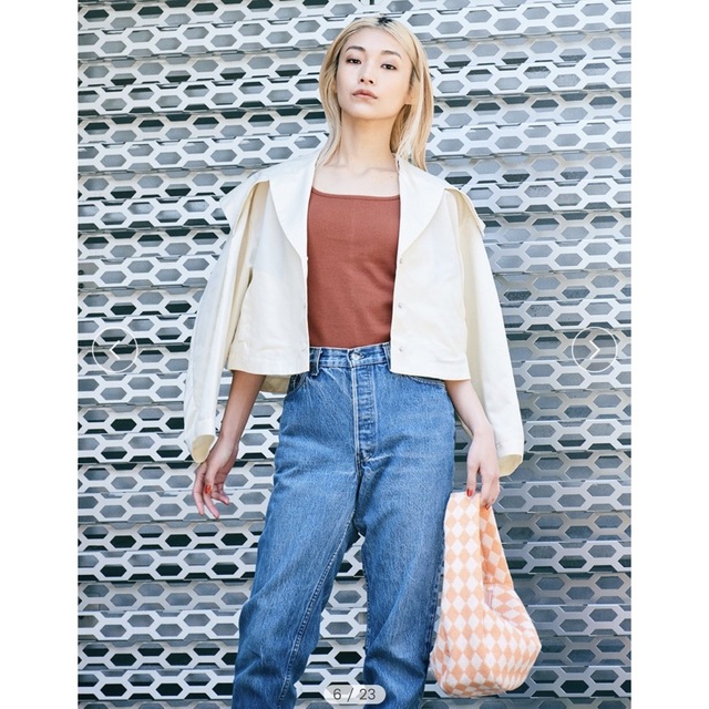 null. SHINYショートブルゾン | hartwellspremium.com