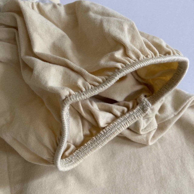 BURBERRY(バーバリー)のバーバリー　パフスリーブTシャツ　未使用 レディースのトップス(Tシャツ(半袖/袖なし))の商品写真