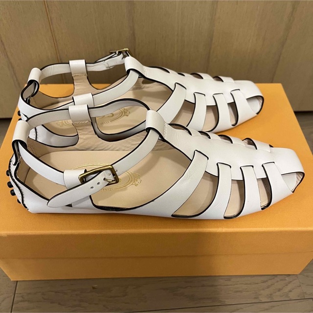 TOD'S - 新品TOD'S(トッズ)グルカサンダル 36 ホワイト白の通販 by