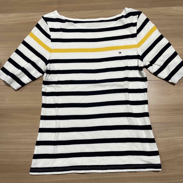 TOMMY HILFIGER(トミーヒルフィガー)のＴシャツ レディースのトップス(Tシャツ(半袖/袖なし))の商品写真