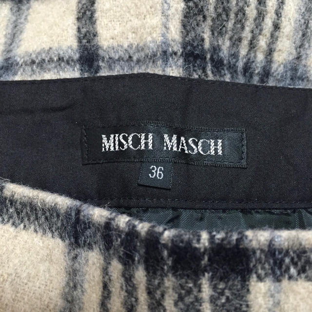 MISCH MASCH(ミッシュマッシュ)のミッシュマッシュ MISCH MASCH チェック 黒 ベージュ   レディースのスカート(ミニスカート)の商品写真